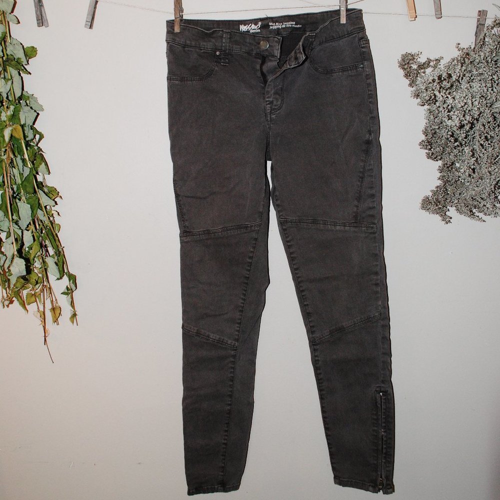 Mossimo Mid-Rise Jegging